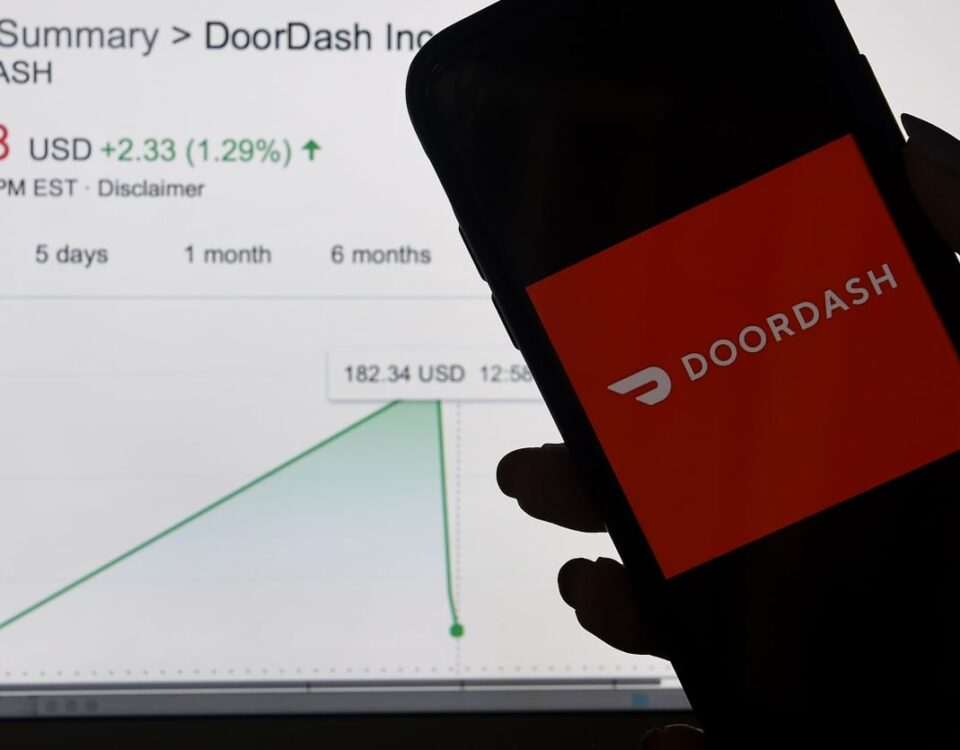 DoorDash คอนโซลการฝึกซ้อมเนื่องจากลูกค้าสามารถดูแพลตฟอร์มได้ในส่วนที่สาม